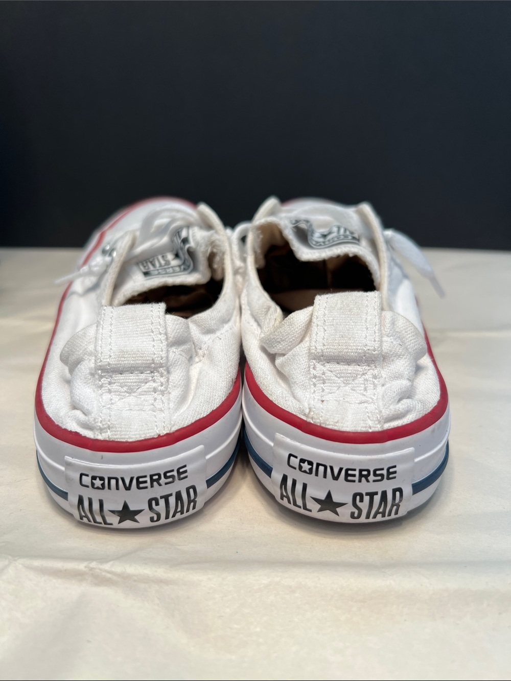 Converse White Low-Top Canvas Sneakers with Red Stripe Size 6.5 (euro 36.5) - Picture 4 of 7